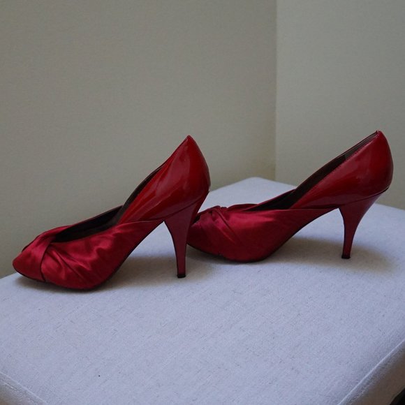 Red 3-inch MaxStudio Heels Worn Once - Picture 2 of 3